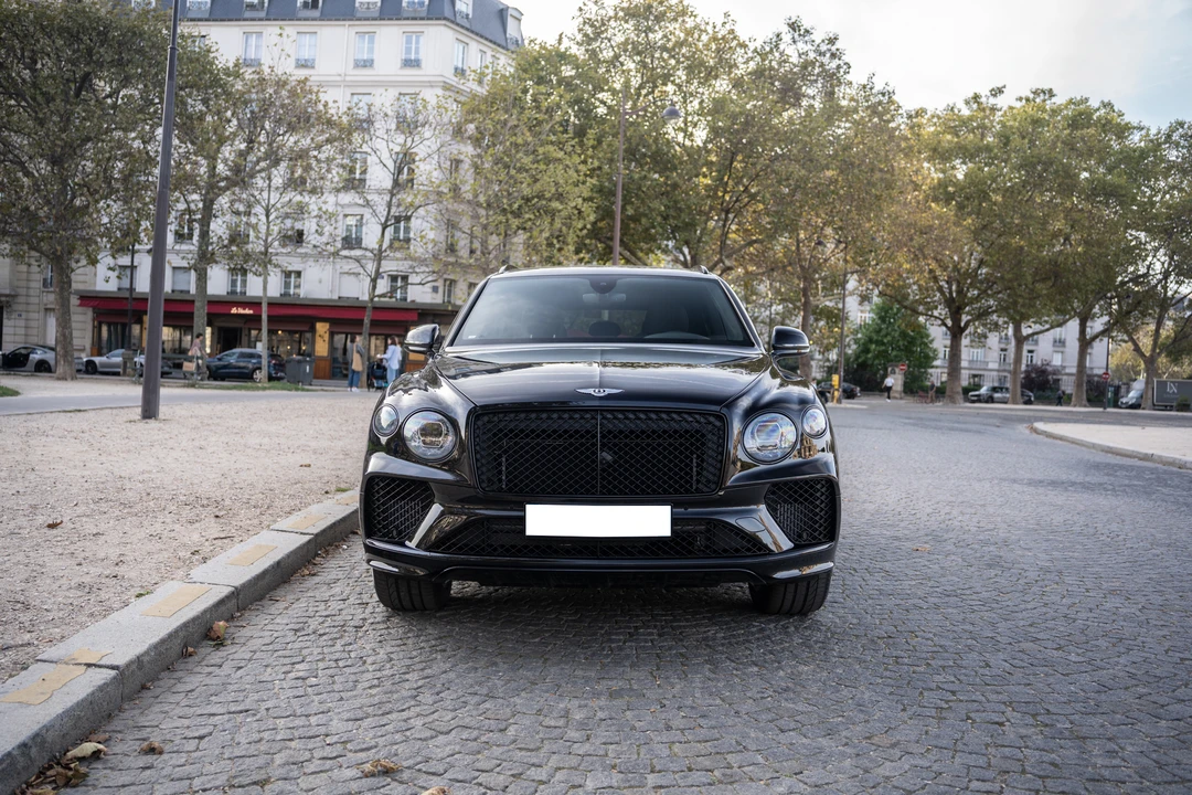 2022 Bentley Bentayga - Image 3 of 31