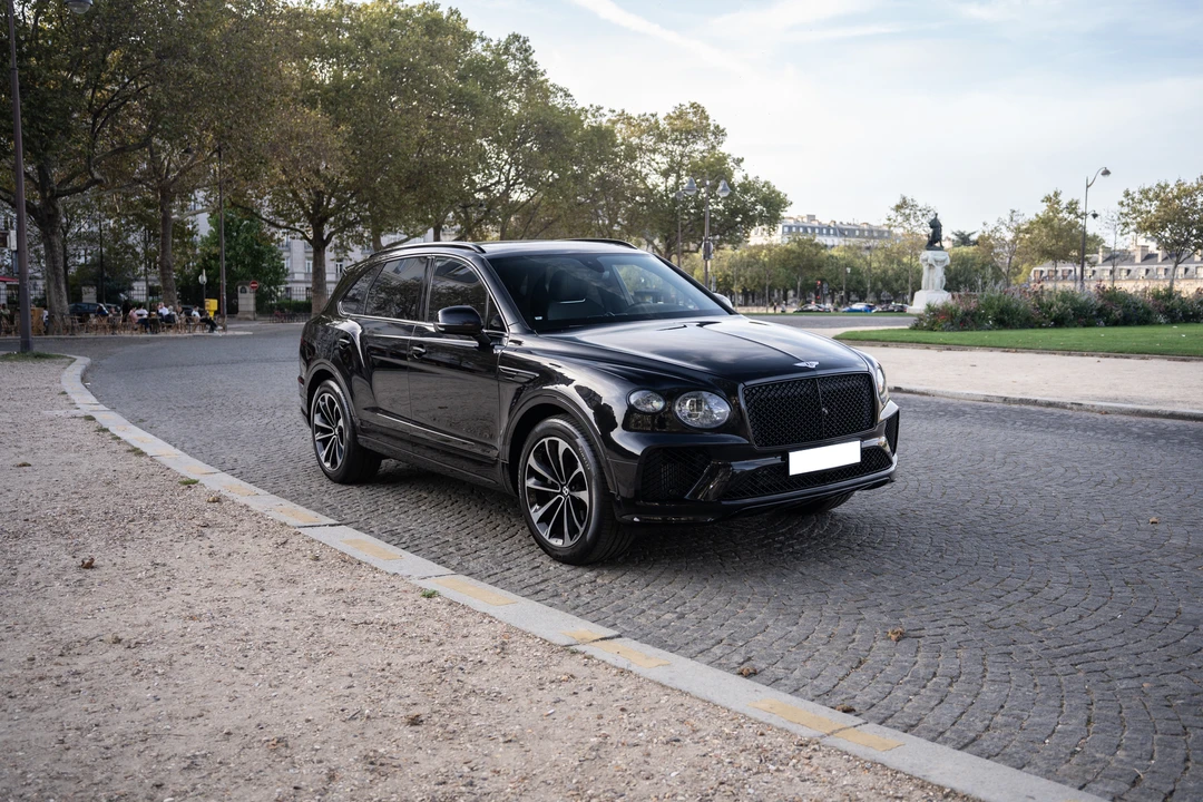2022 Bentley Bentayga - Image 11 of 31