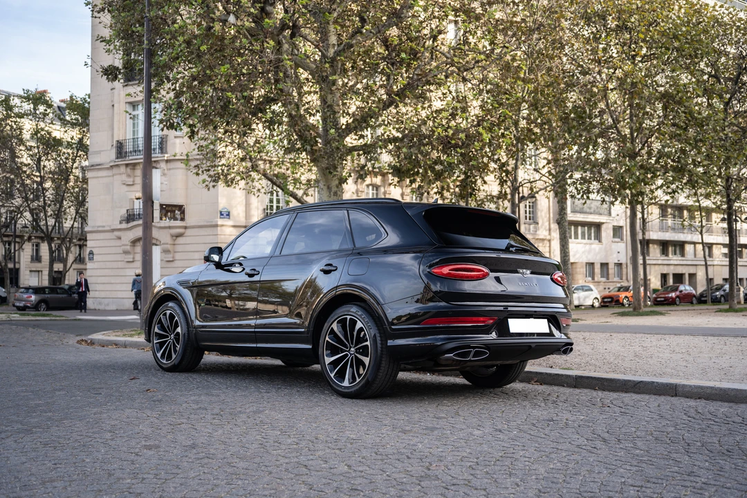 2022 Bentley Bentayga - Image 6 of 31