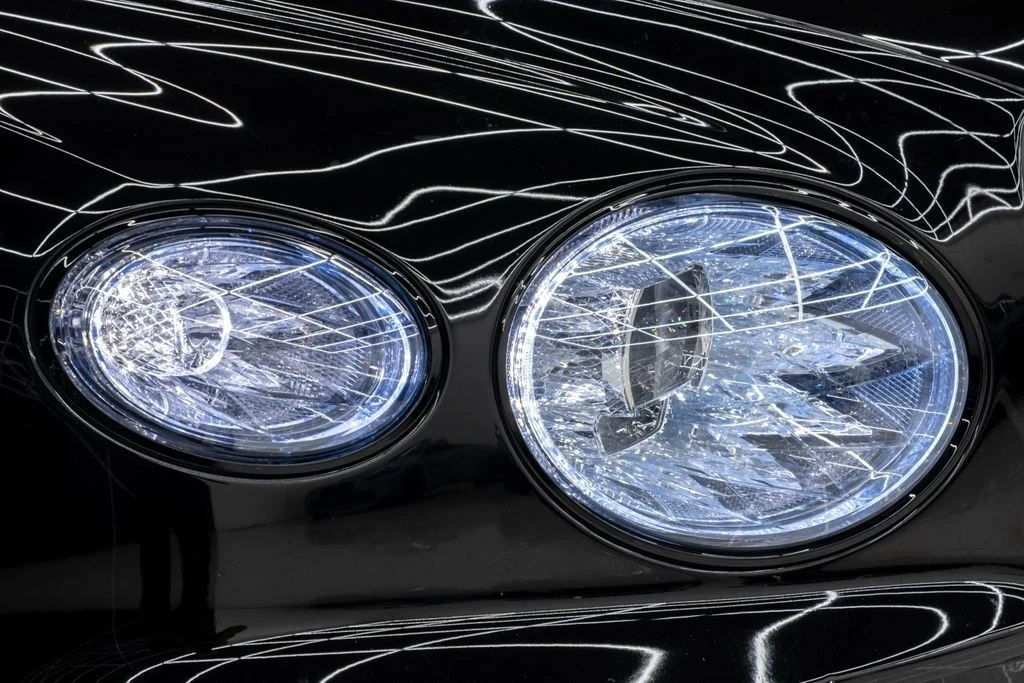 2022 Bentley Bentayga - Image 16 of 21