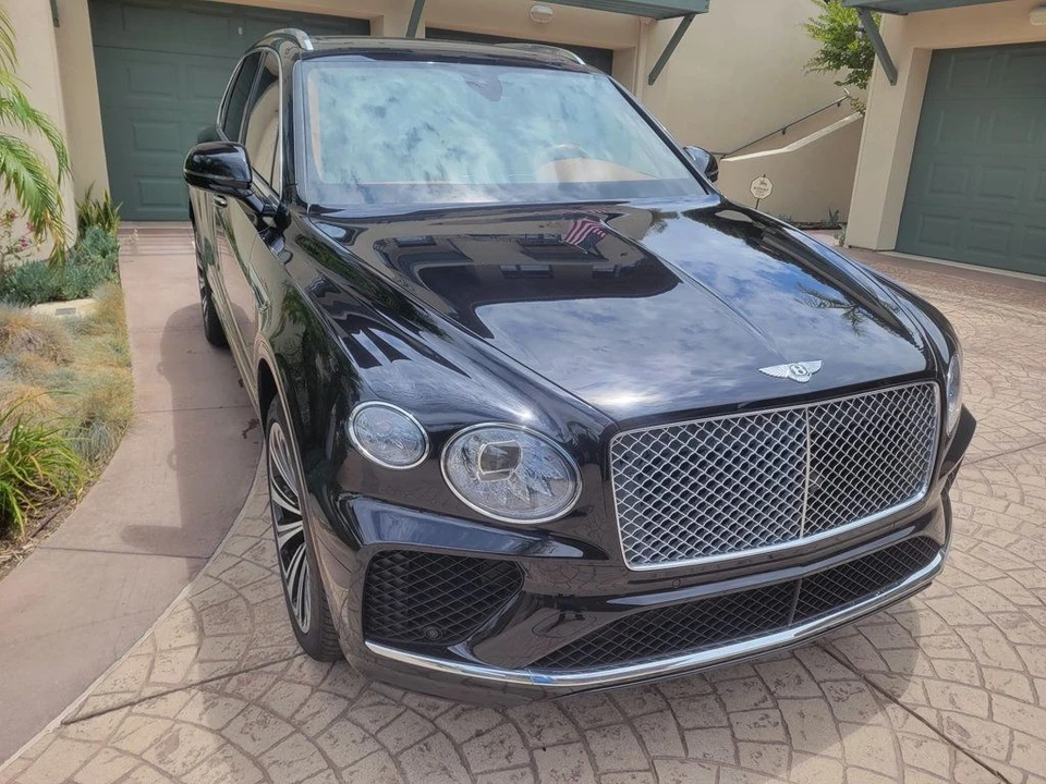 2022 Bentley Bentayga - Image 4 of 12
