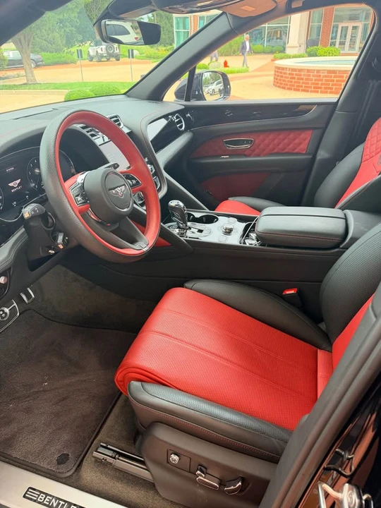 2022 Bentley Bentayga Mulliner - Image 5 of 9