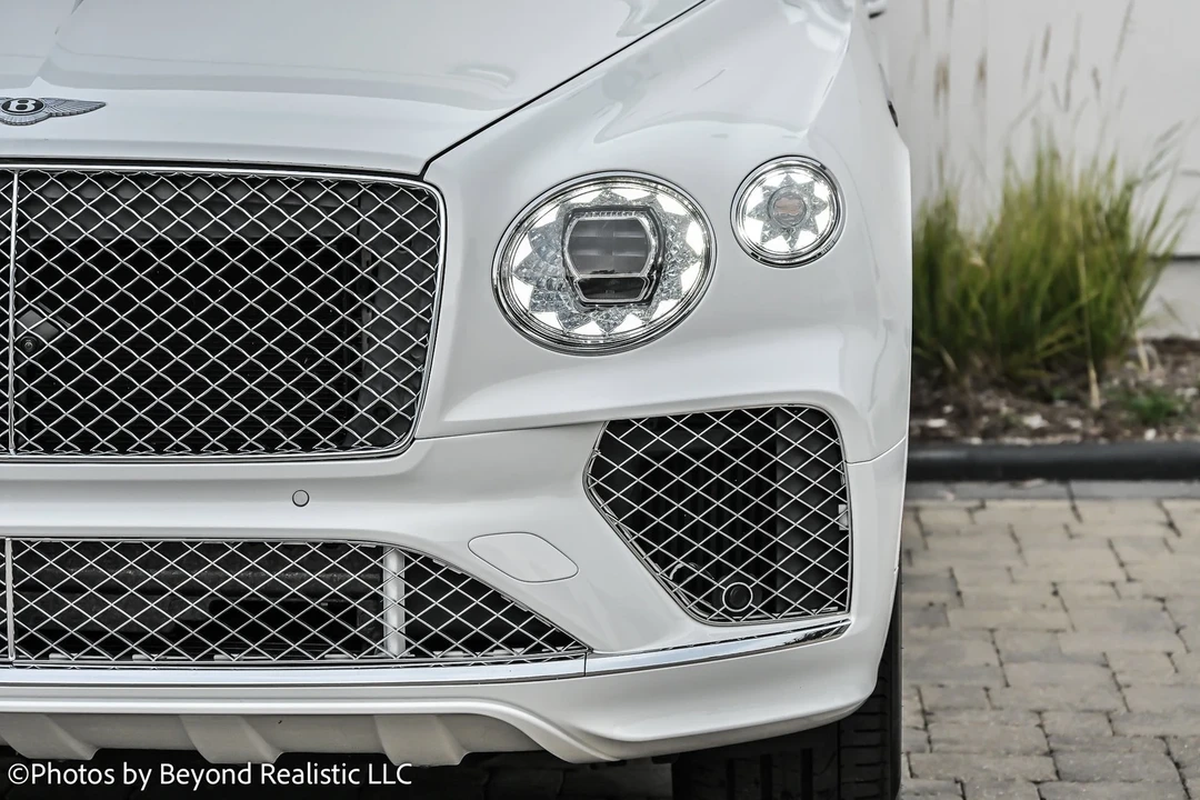 2022 Bentley Bentayga Mulliner - Image 10 of 21