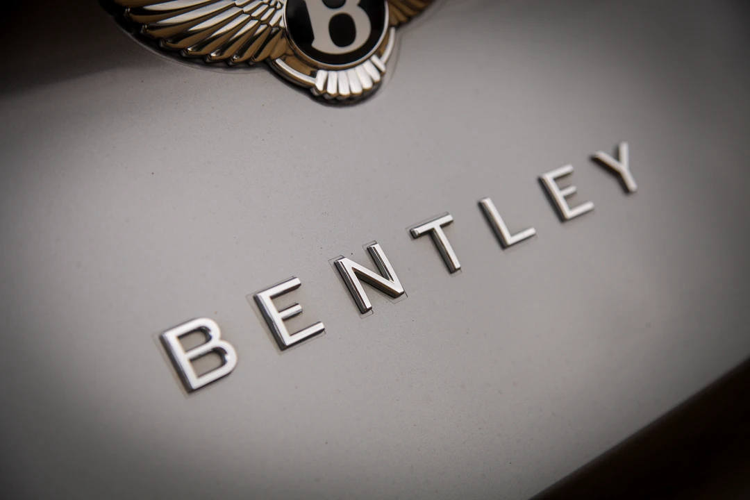 2022 Bentley Bentayga - Image 29 of 31