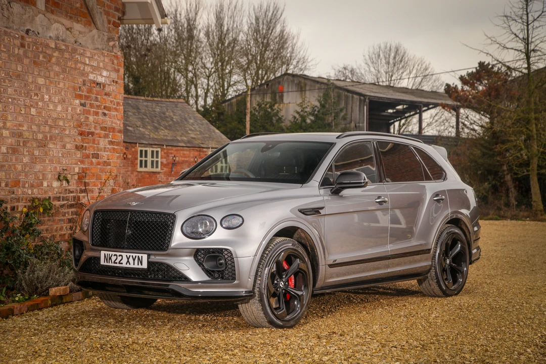 2022 Bentley Bentayga - Image 19 of 31