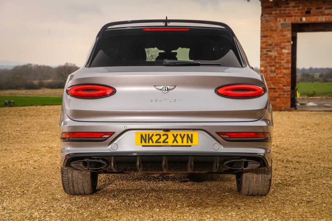 2022 Bentley Bentayga - Image 6 of 31