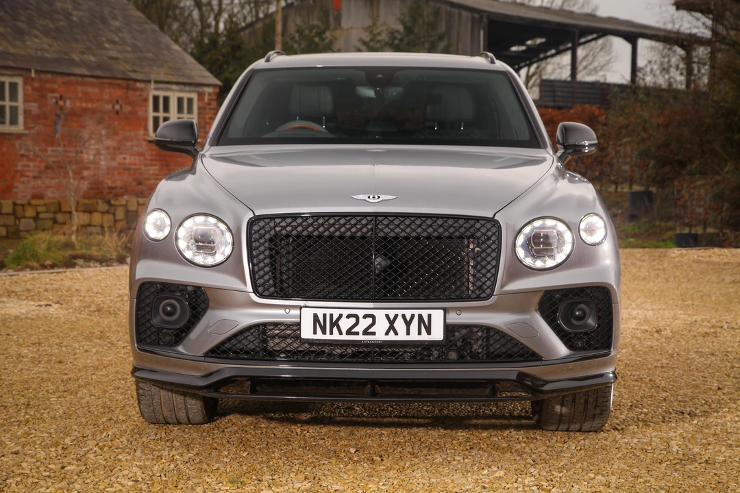 2022 Bentley Bentayga - Image 2 of 31