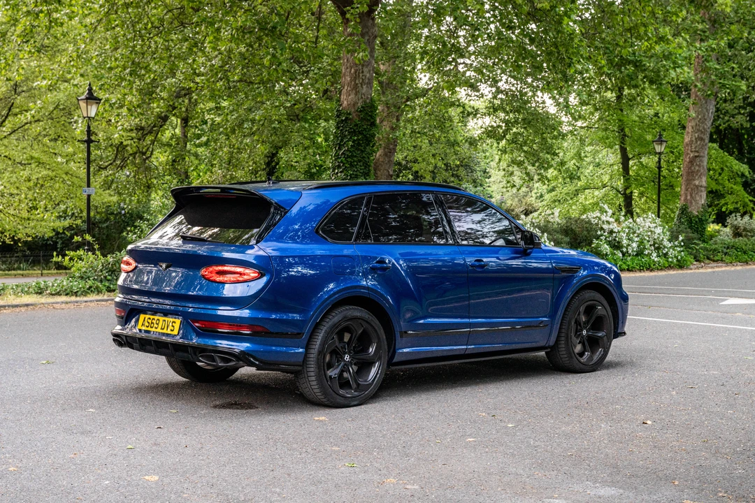 2022 Bentley Bentayga - Image 12 of 31