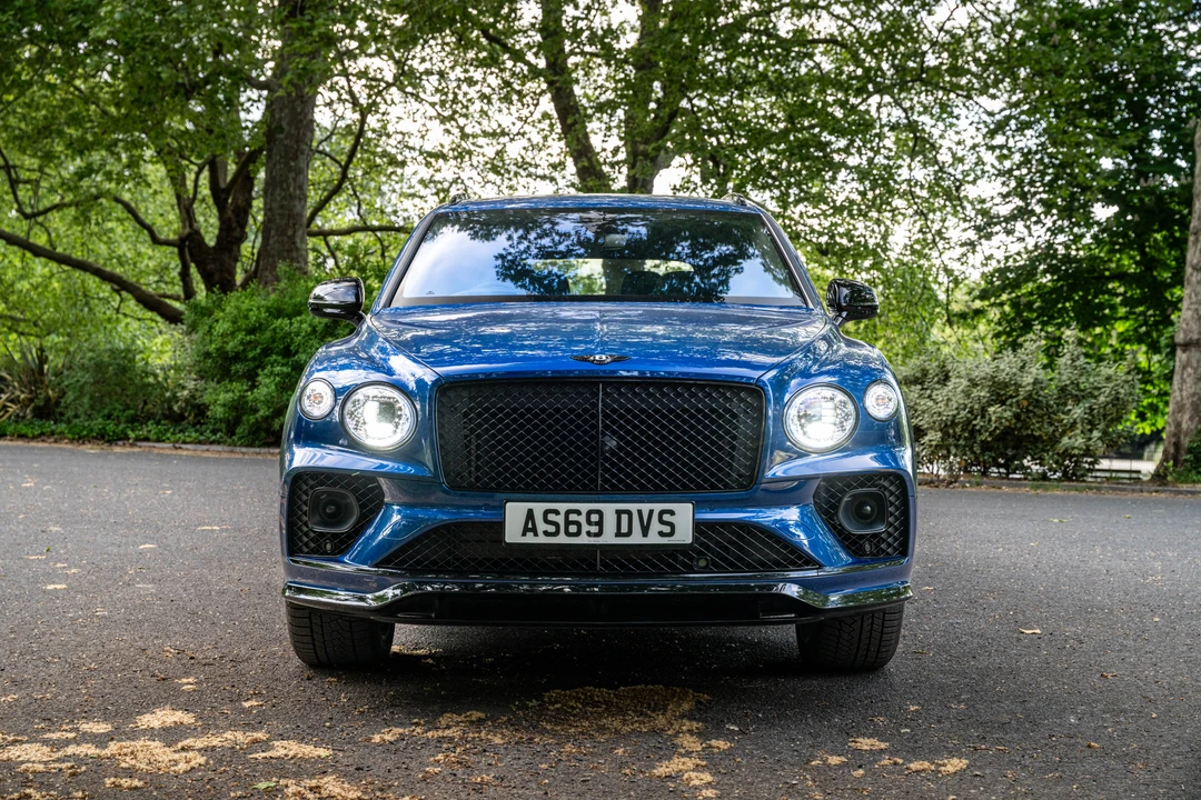 2022 Bentley Bentayga - Image 2 of 31