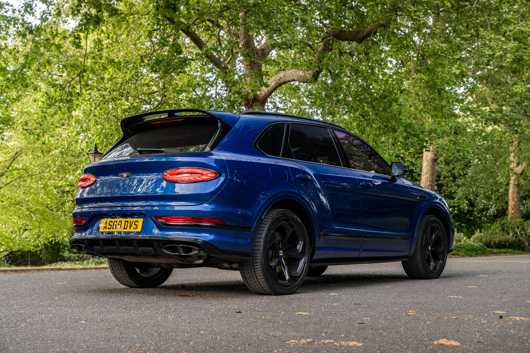 2022 Bentley Bentayga - Image 29 of 31