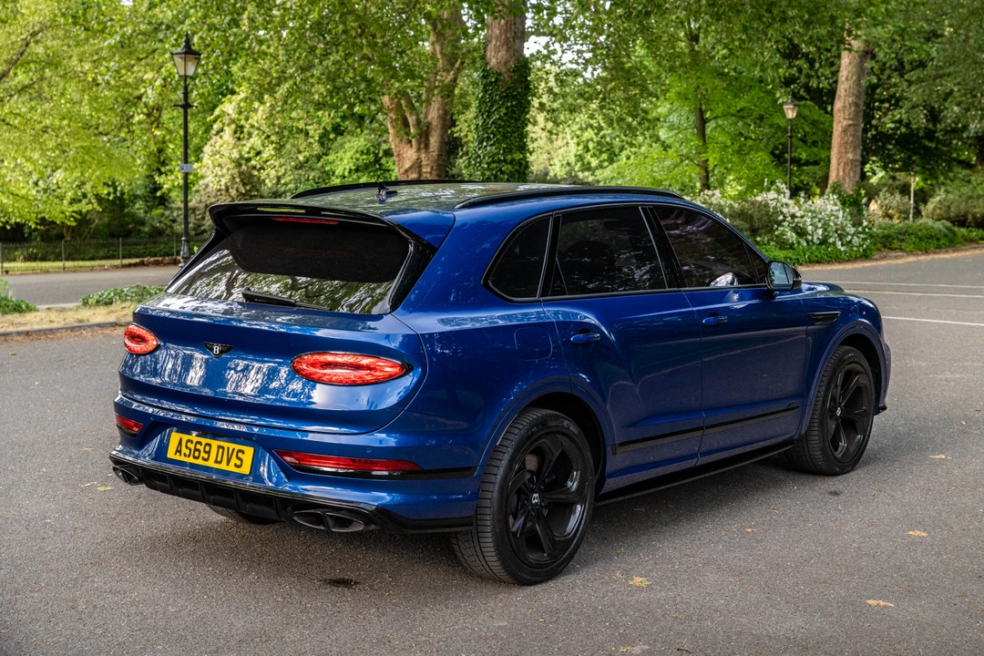2022 Bentley Bentayga - Image 30 of 31