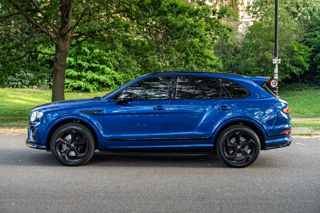 2022 Bentley Bentayga - Image 4 of 31