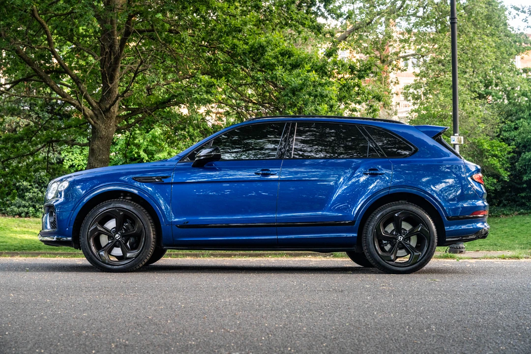 2022 Bentley Bentayga - Image 31 of 31