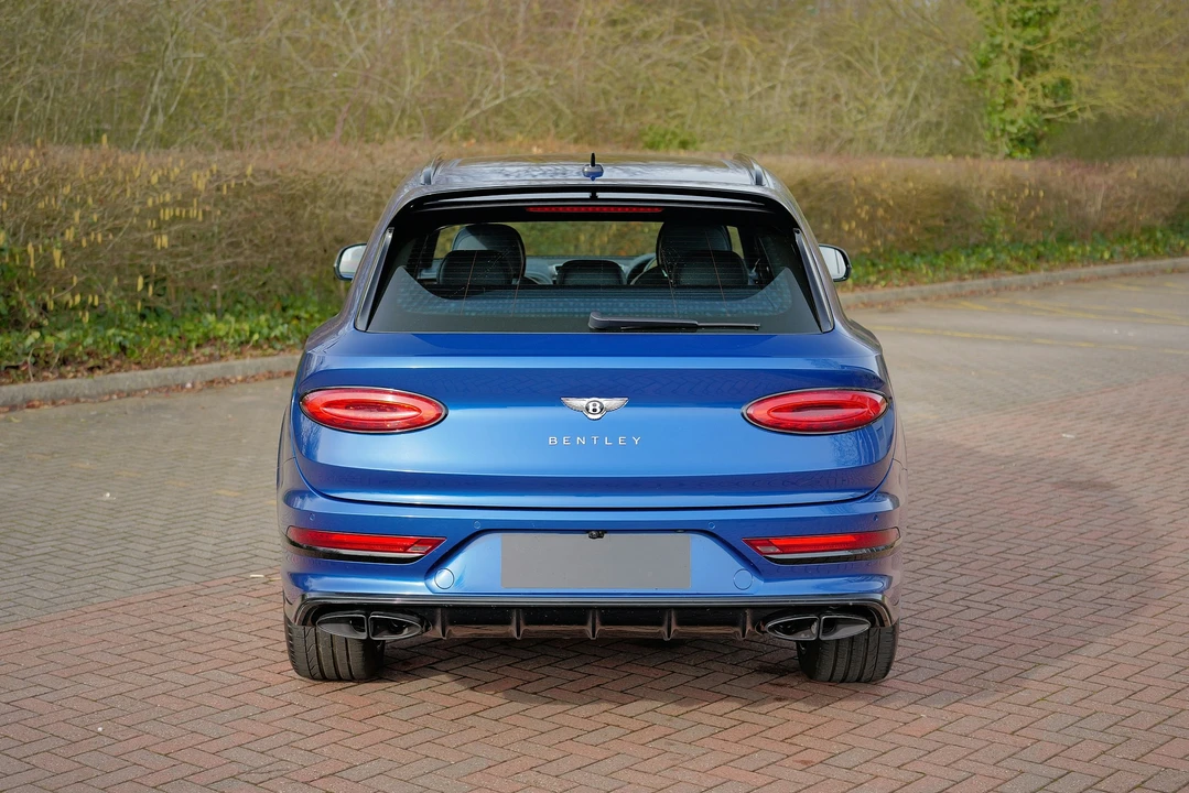 2022 Bentley Bentayga - Image 21 of 21