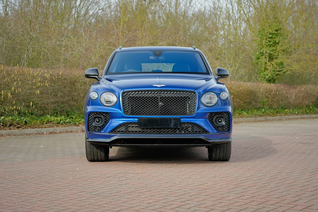 2022 Bentley Bentayga - Image 10 of 21
