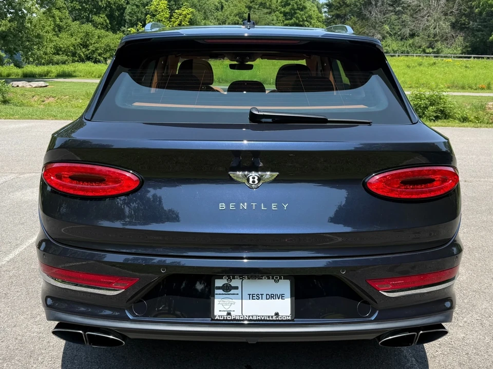 2022 Bentley Bentayga - Image 5 of 21