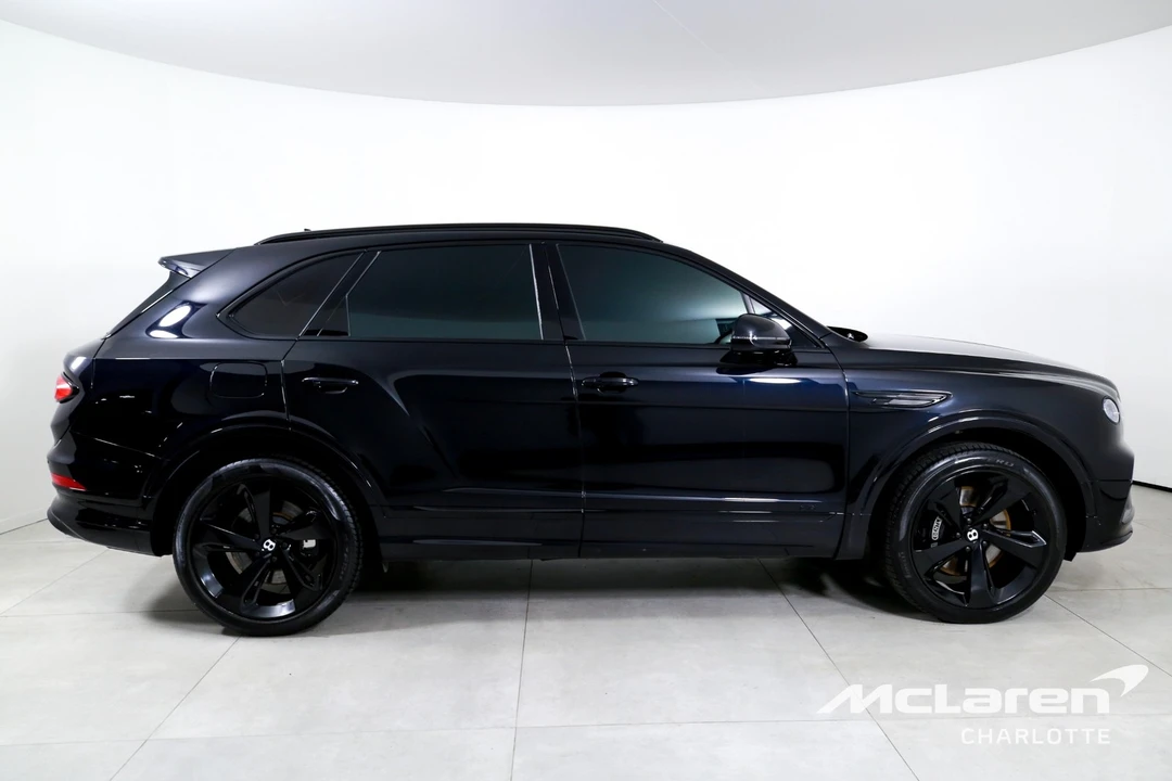 2022 Bentley Bentayga - Image 9 of 21