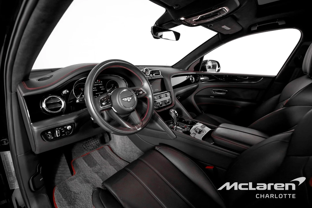 2022 Bentley Bentayga - Image 11 of 12