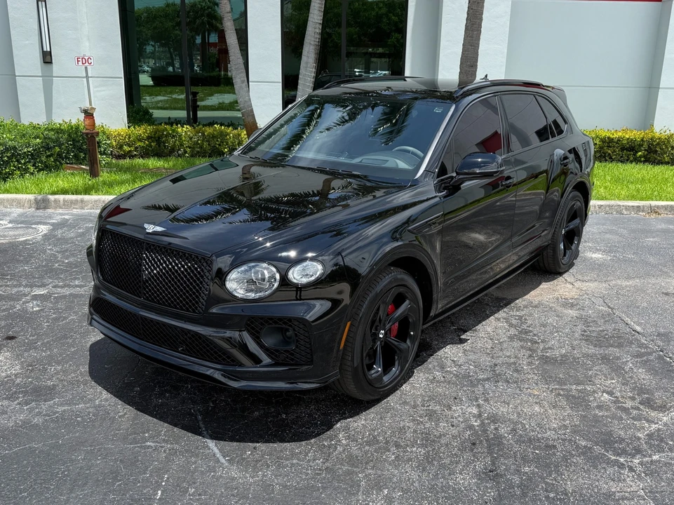 2022 Bentley Bentayga - Image 10 of 31