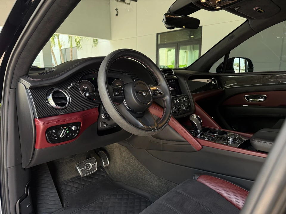 2022 Bentley Bentayga - Image 26 of 31