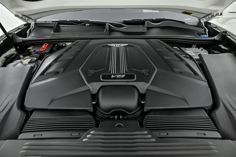 2022 Bentley Bentayga - Image 17 of 21