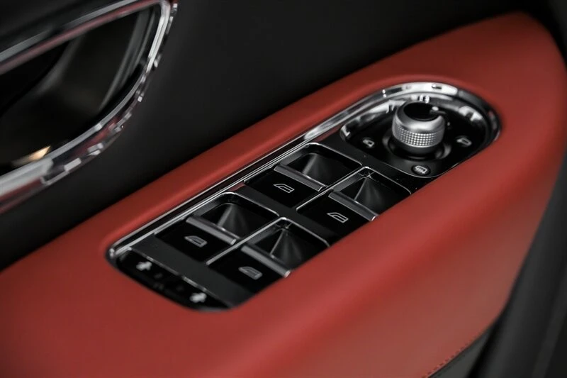2022 Bentley Bentayga - Image 20 of 21