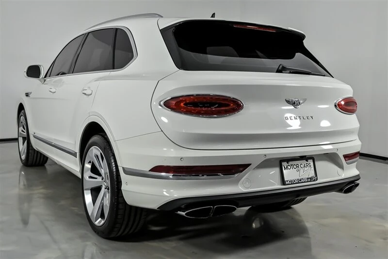 2022 Bentley Bentayga - Image 10 of 21