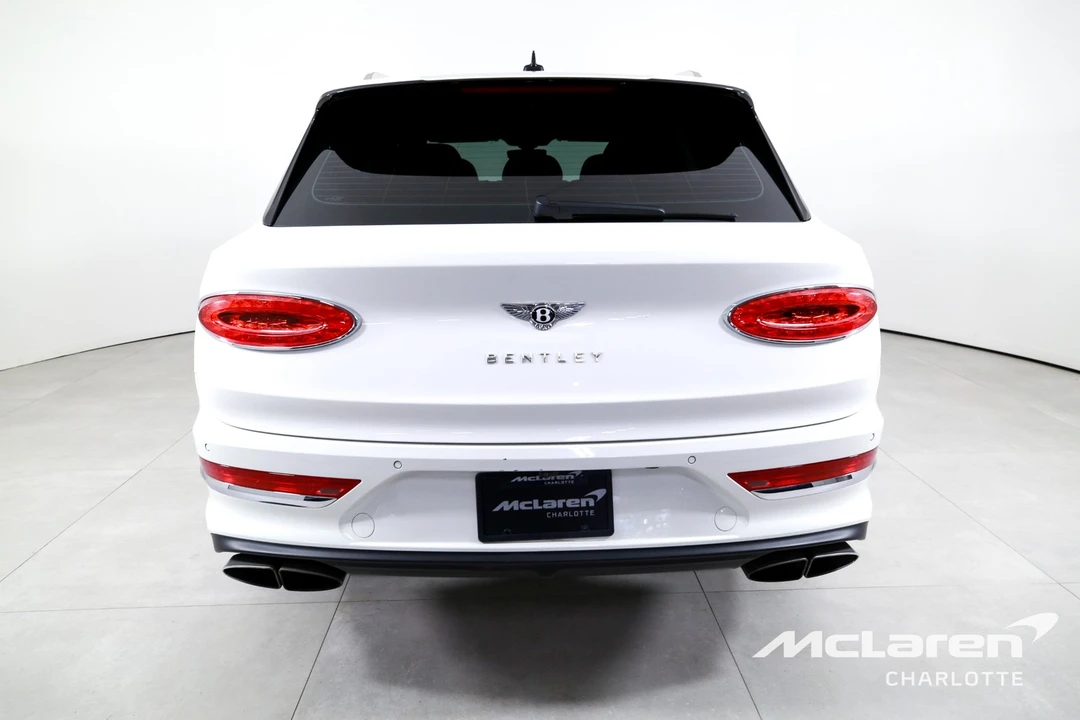 2022 Bentley Bentayga - Image 7 of 21