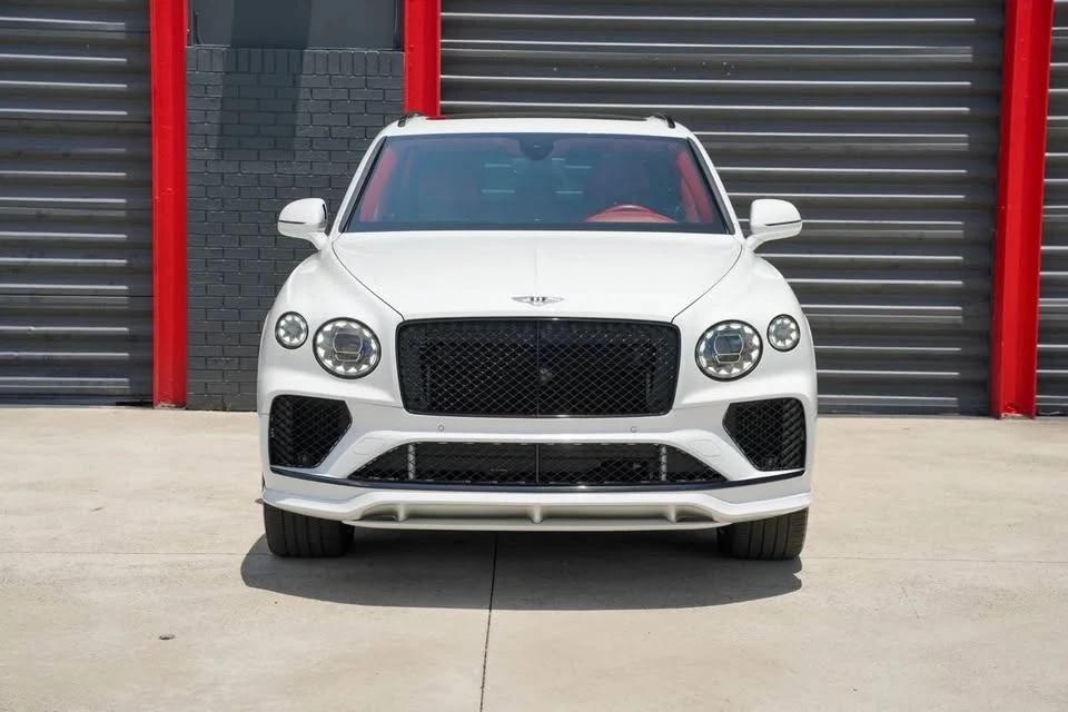 2022 Bentley Bentayga - Image 2 of 10