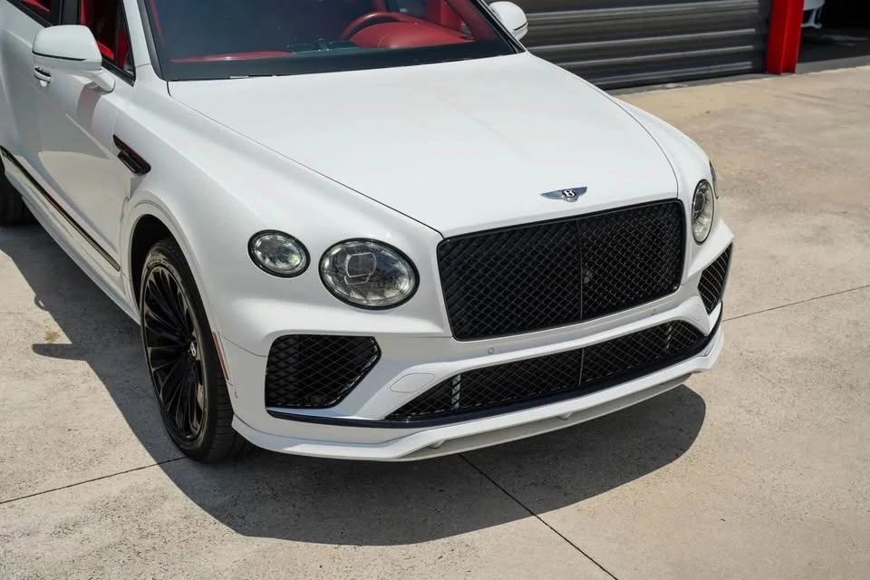 2022 Bentley Bentayga - Image 6 of 10