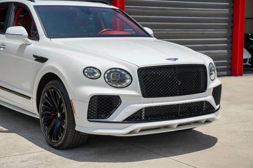 2022 Bentley Bentayga - Image 5 of 10
