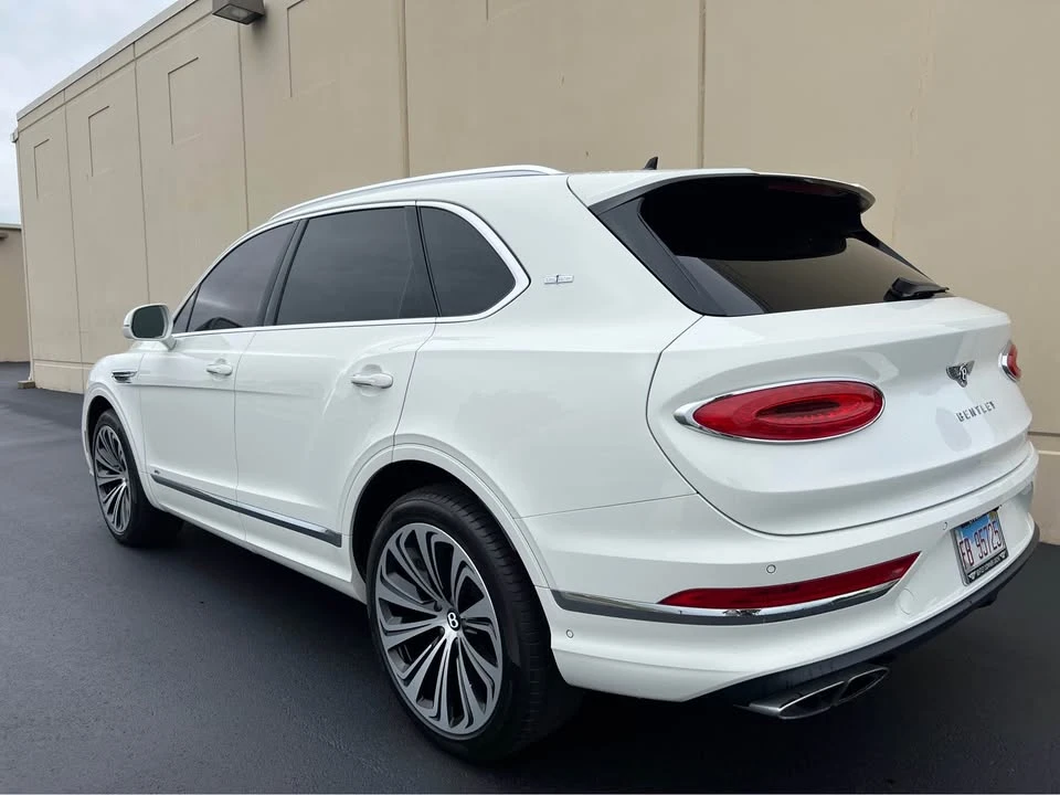 2022 Bentley Bentayga - Image 3 of 20
