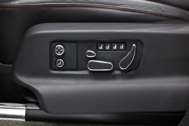 2022 Bentley Bentayga - Image 15 of 31