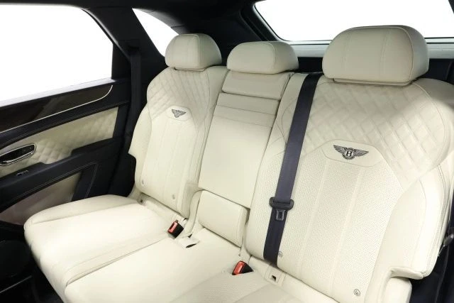 2022 Bentley Bentayga - Image 4 of 12
