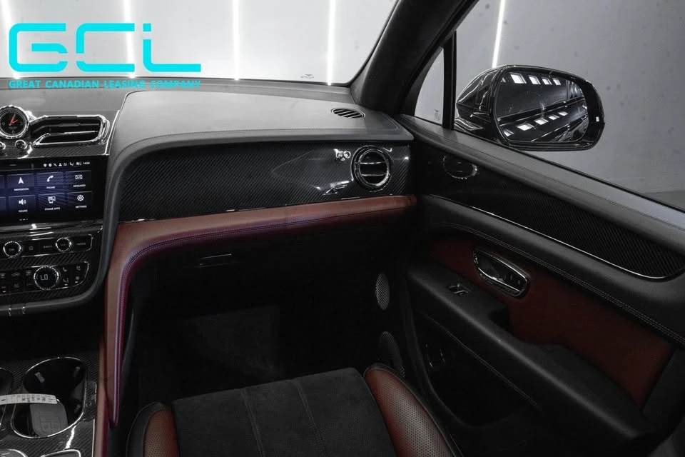 2022 Bentley Bentayga - Image 7 of 10
