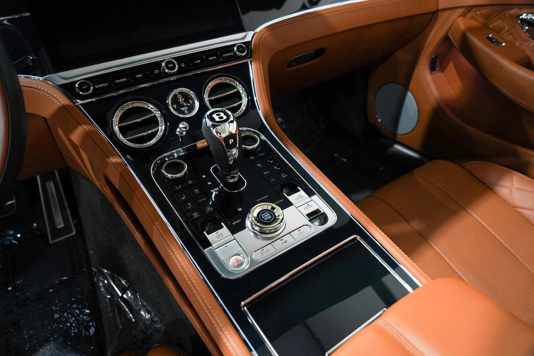 2022 Bentley Continental GT Mulliner 3rd Gen - Image 13 of 31