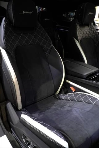 2022 Bentley Continental GT Speed 3rd Gen - Image 17 of 21
