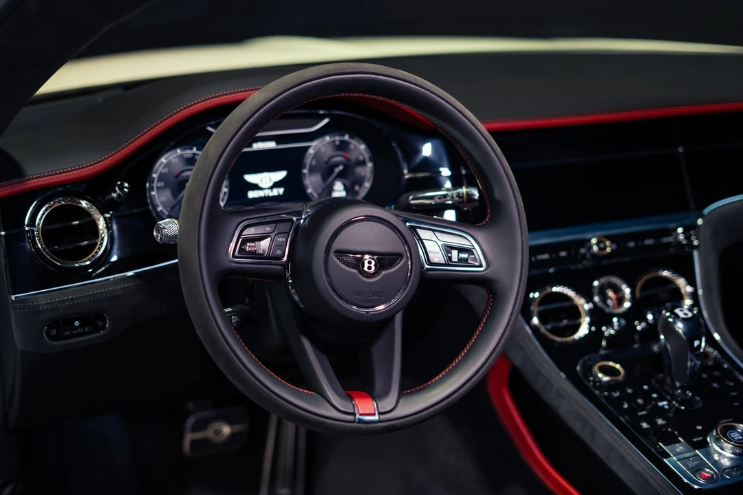 2022 Bentley Continental GT Speed 3rd Gen - Image 11 of 31