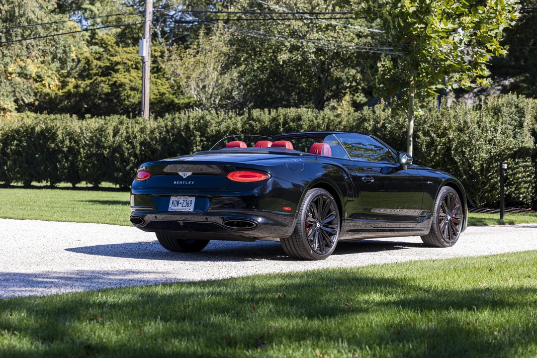 2022 Bentley Continental GT Speed 3rd Gen - Image 13 of 31
