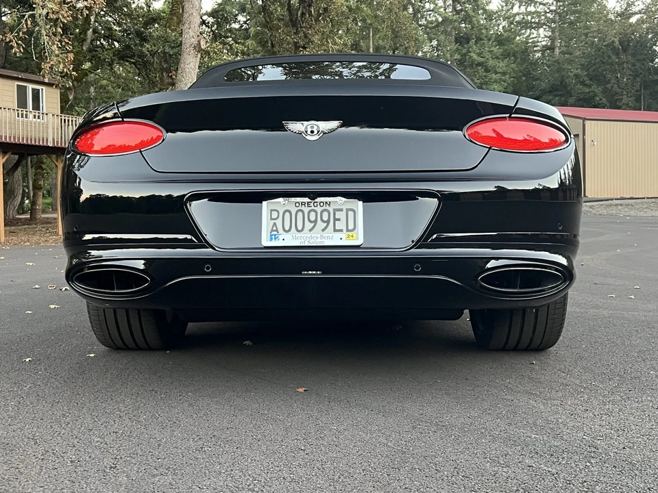 2022 Bentley Continental GT Speed 3rd Gen - Image 16 of 31