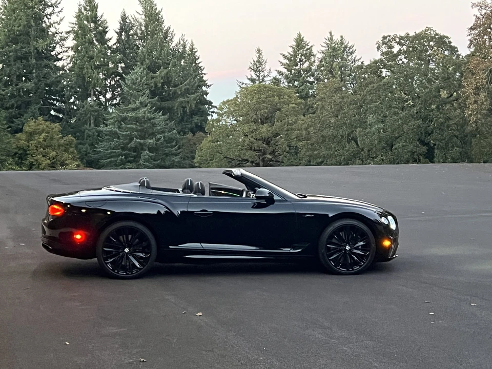 2022 Bentley Continental GT Speed 3rd Gen - Image 23 of 31