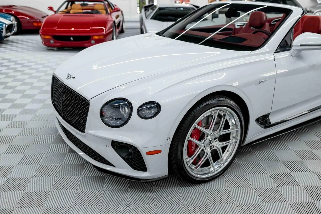 2022 Bentley Continental GT Speed 3rd Gen - Image 11 of 31