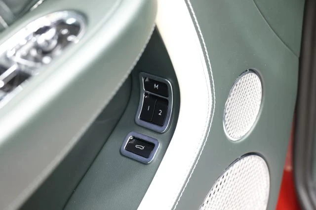 2022 Bentley Continental GT Speed 3rd Gen - Image 16 of 31