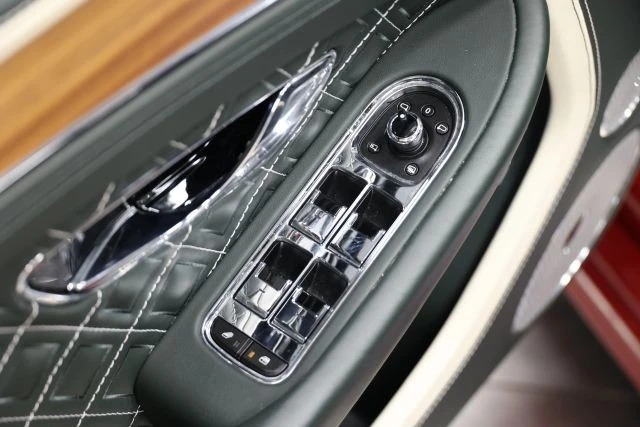 2022 Bentley Continental GT Speed 3rd Gen - Image 15 of 31