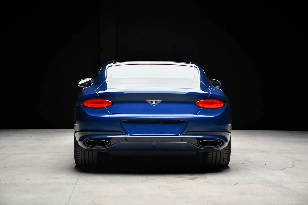2022 Bentley Continental GT Speed 3rd Gen - Image 17 of 31
