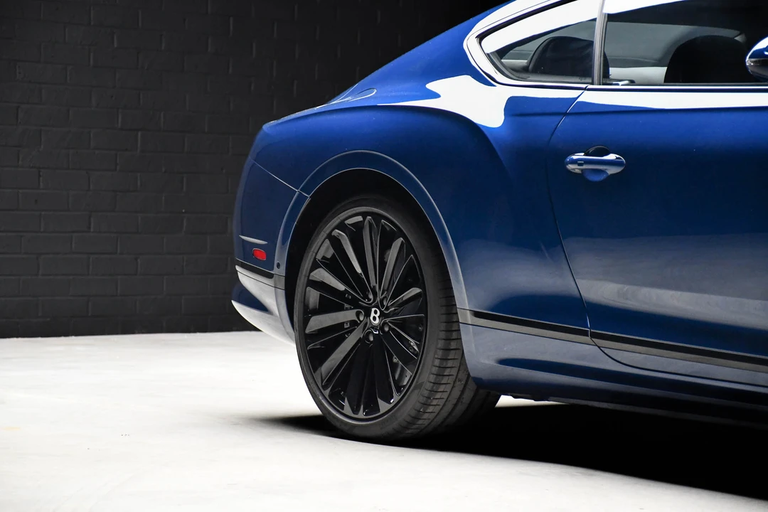 2022 Bentley Continental GT Speed 3rd Gen - Image 25 of 31