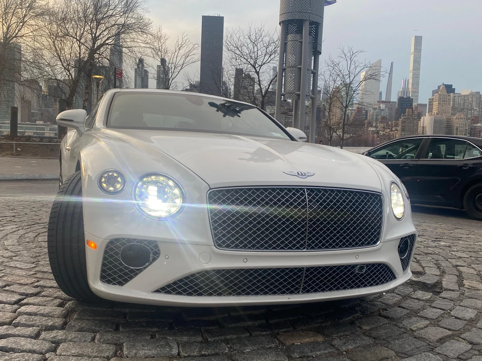 2022 Bentley Continental GT Speed 3rd Gen - Image 19 of 31