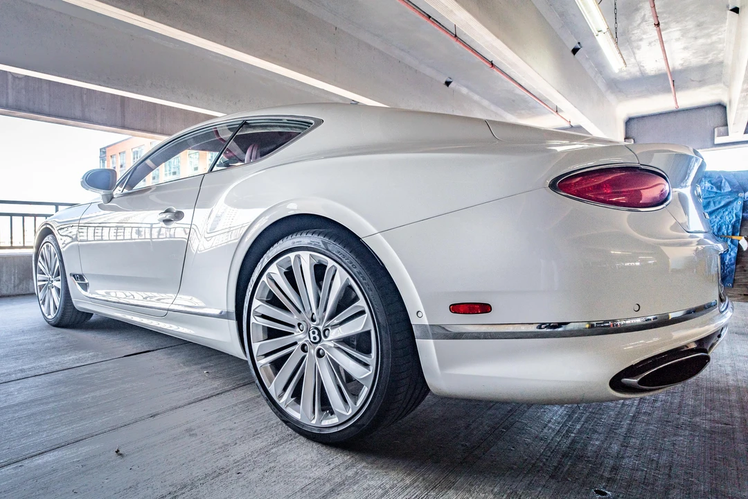 2022 Bentley Continental GT Speed 3rd Gen - Image 13 of 31