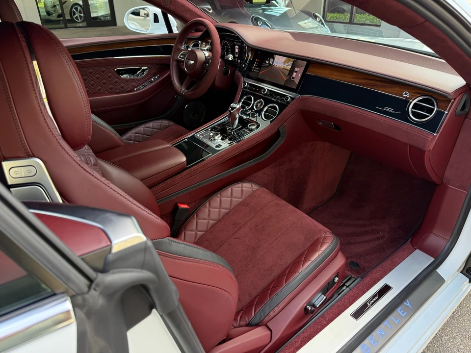 2022 Bentley Continental GT Speed 3rd Gen - Image 27 of 31