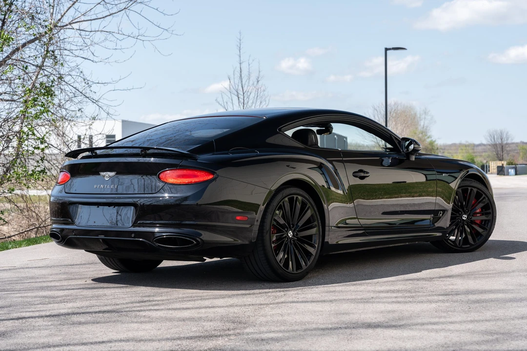 2022 Bentley Continental GT Speed 3rd Gen - Image 16 of 31